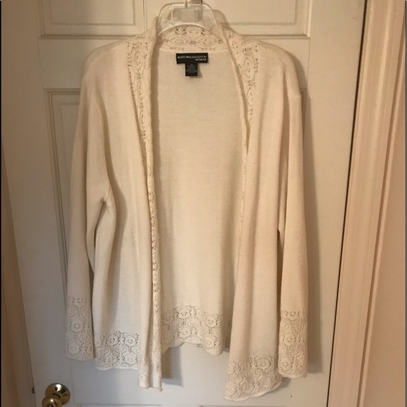 Sweater - Picture 1 of 2